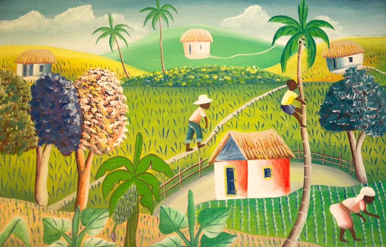 Pintura haitiana de estilo naíf: casas de techo de paja, palmeras y campesinos entre cultivos verdes.